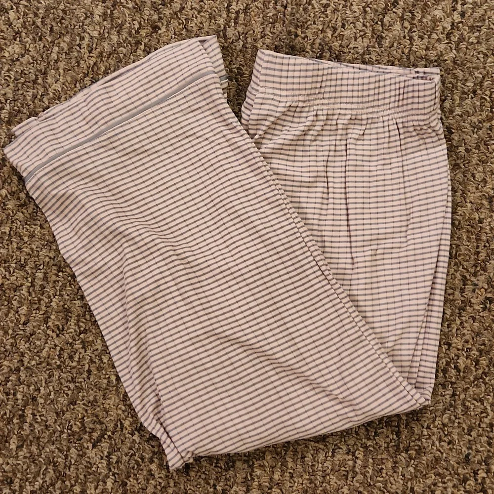 Tahari Pink and Gray Striped Lounge Pants Size M